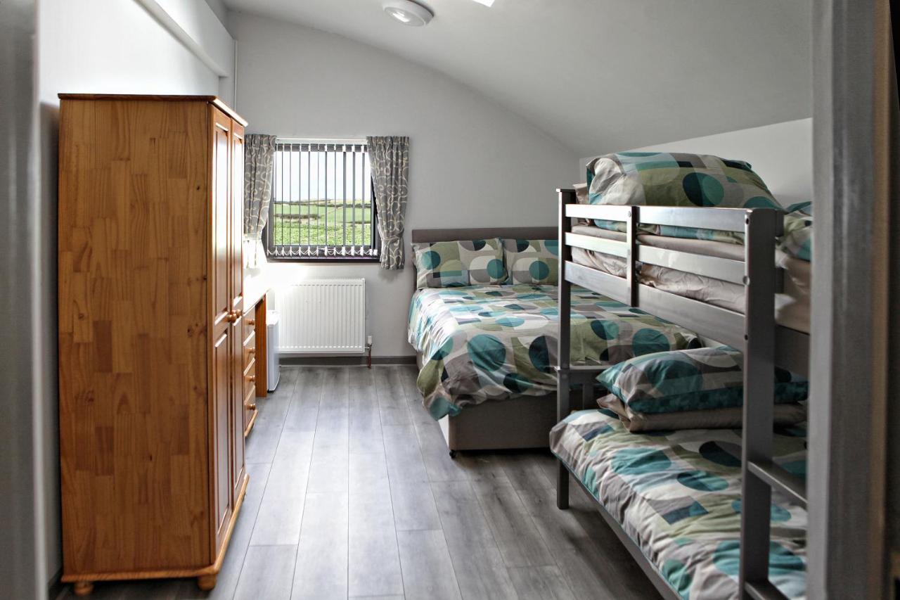 Aunt Rachel'S Barn Hostel Bushmills Bagian luar foto